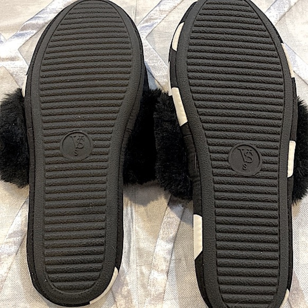 Victoria’s Secret Black Retro Pinup Polka Dot SZ S Faux Fur Smooth Satin Slipper - Picture 7 of 8